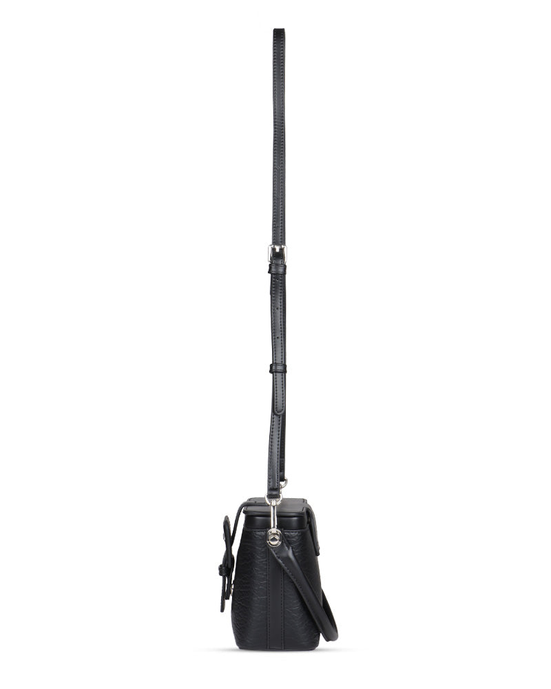 Modern Trunk