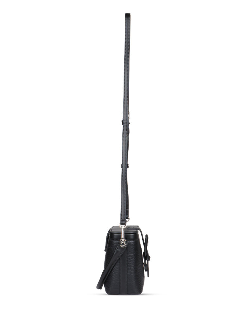 Modern Trunk