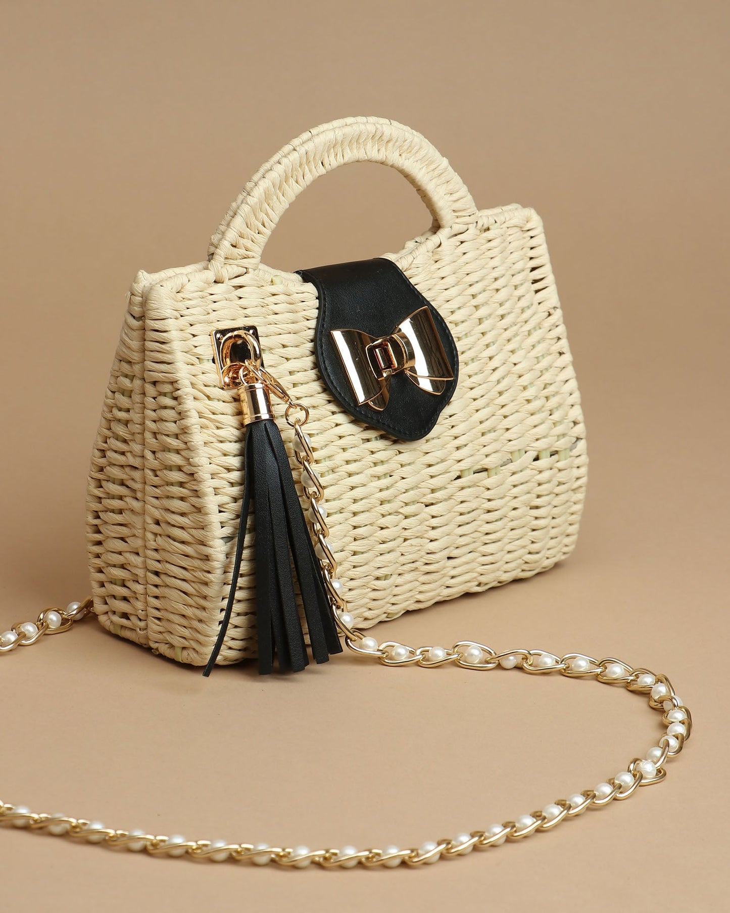 Unveil Timeless Charm Handbag