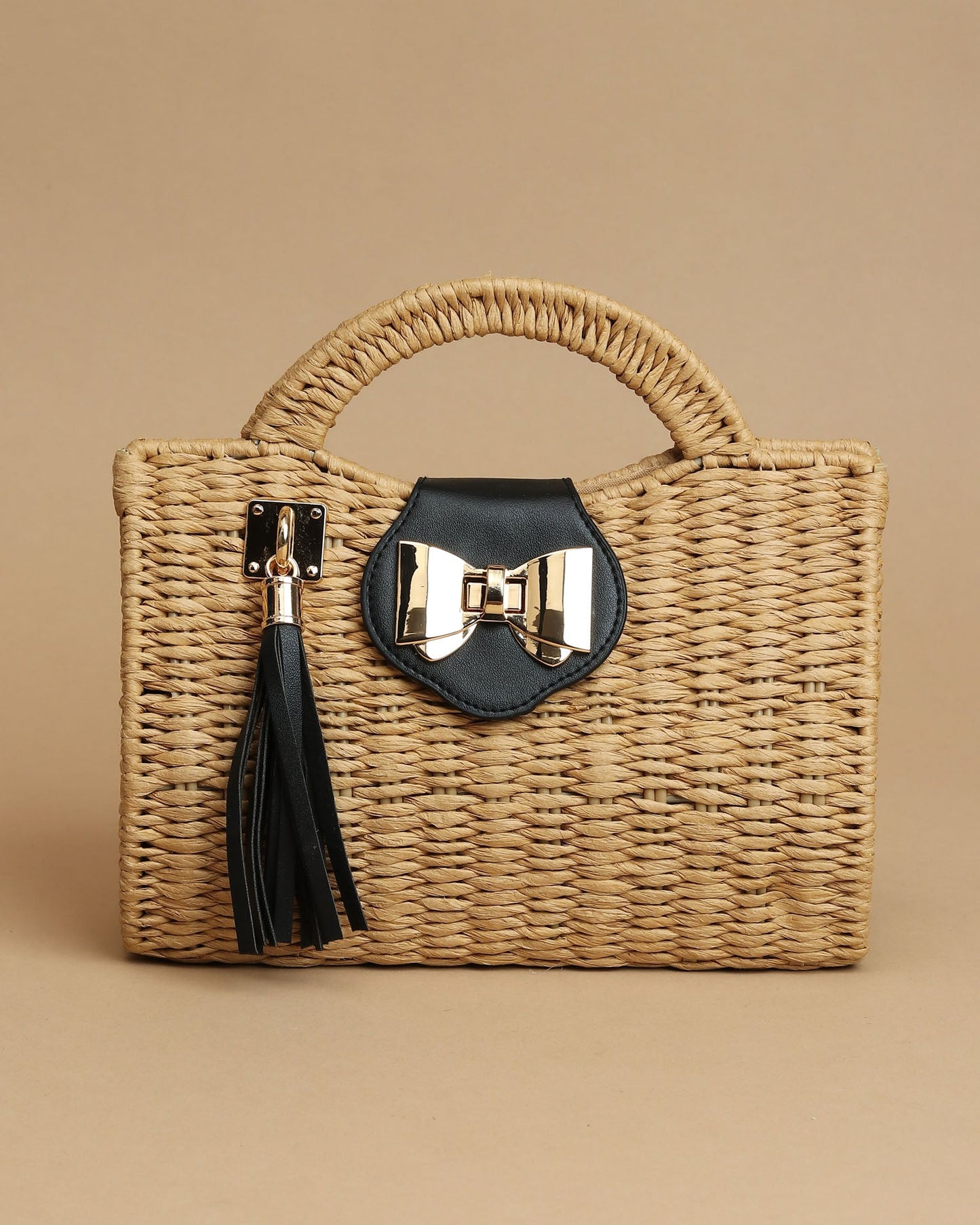 Unveil Timeless Charm Handbag
