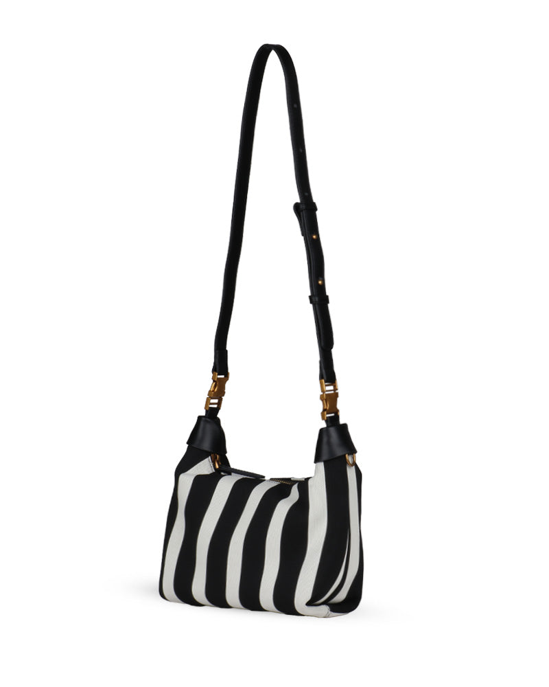 Monochrome Maven