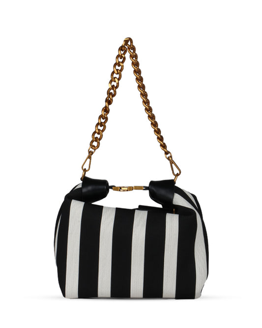 Monochrome Maven