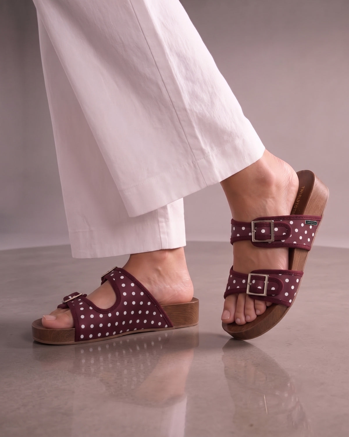 Roxy Sandals