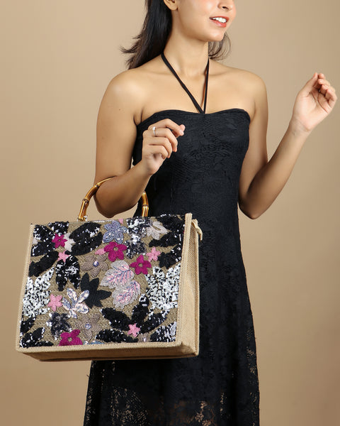 Botanical Elegance Beaded Handbag.