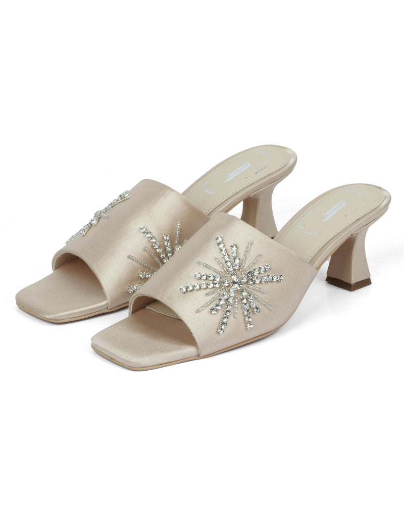 Themis Heels