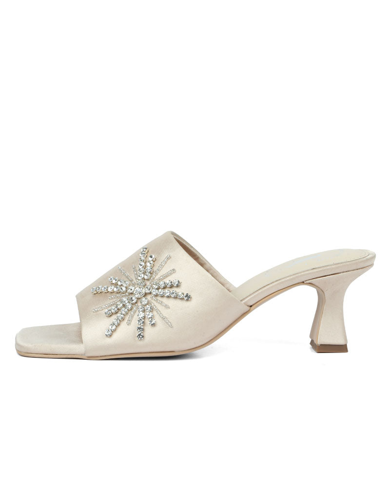 Themis Heels