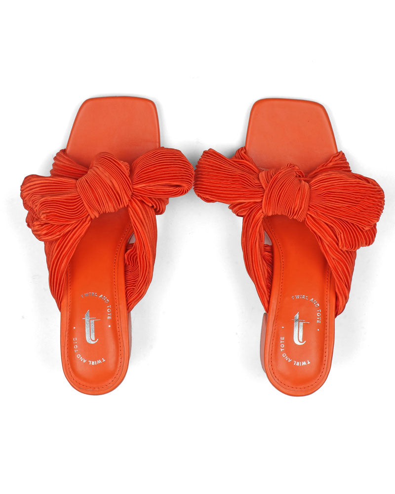 Regal Knot Heels