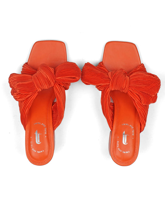Regal Knot Heels