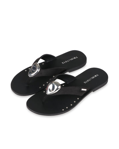 Luna Flats