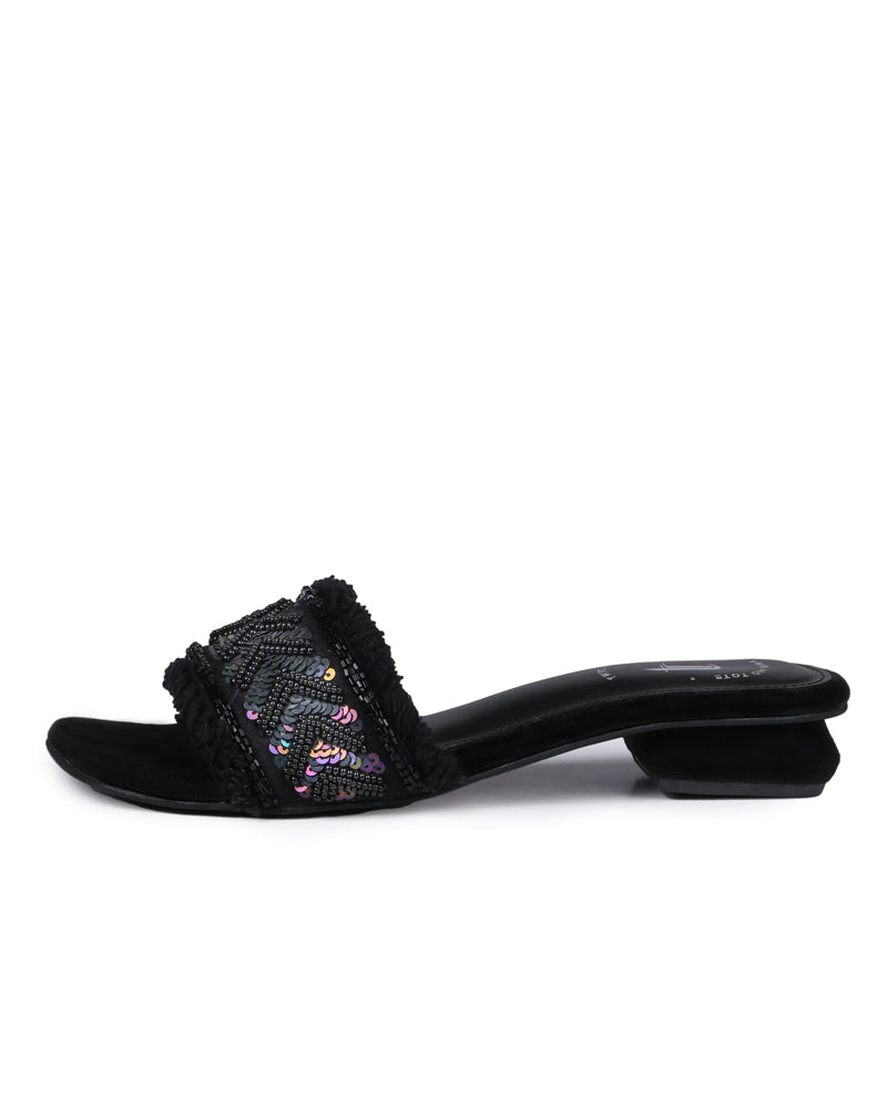 Scarlet Rush Flats