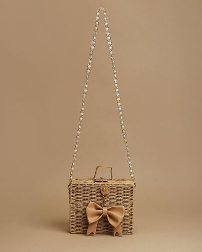 Raffia Reverie